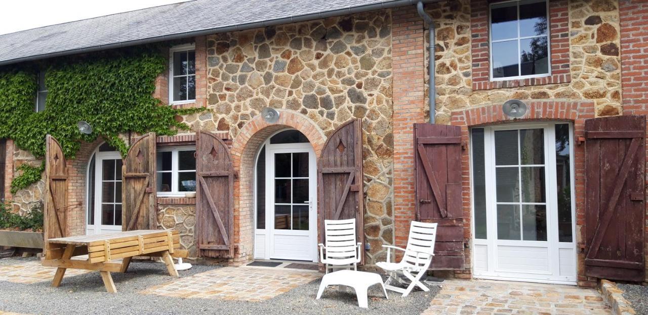 Вілла Le Petit Lustucru Saint-Martin-des-Champs  Екстер'єр фото